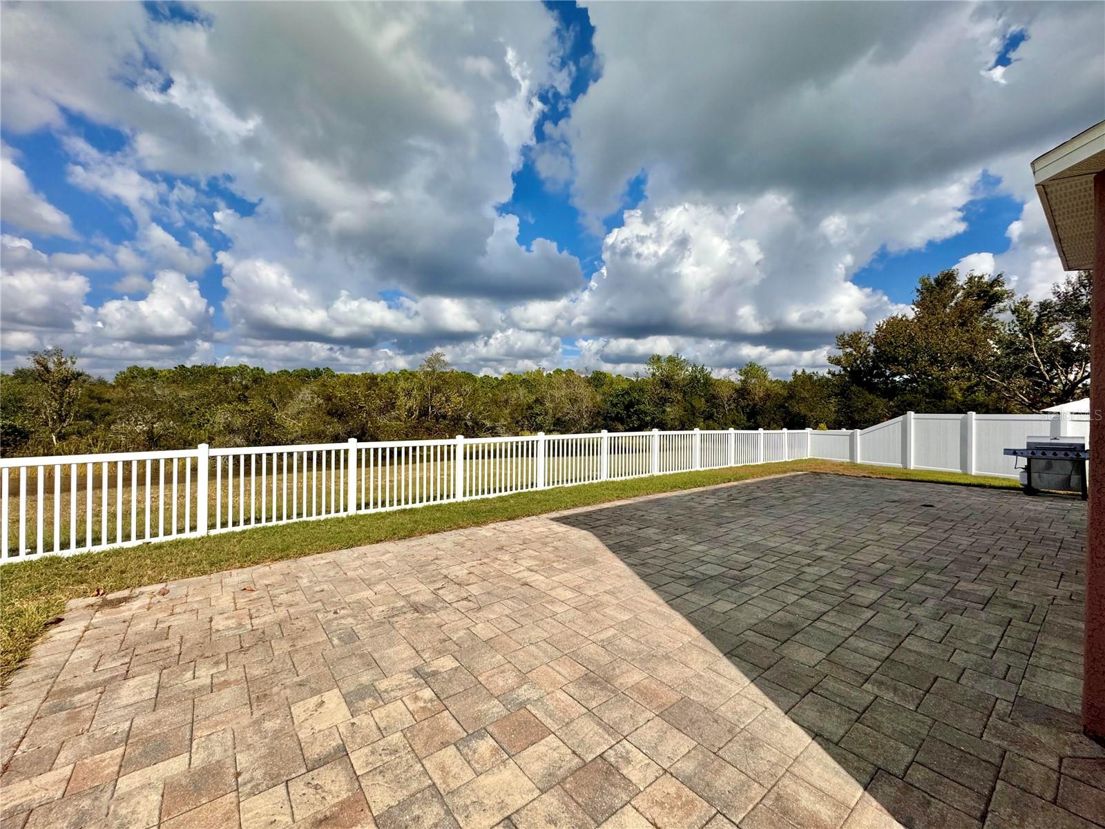 Image 24 of 32 For 12660 Belcroft Drive