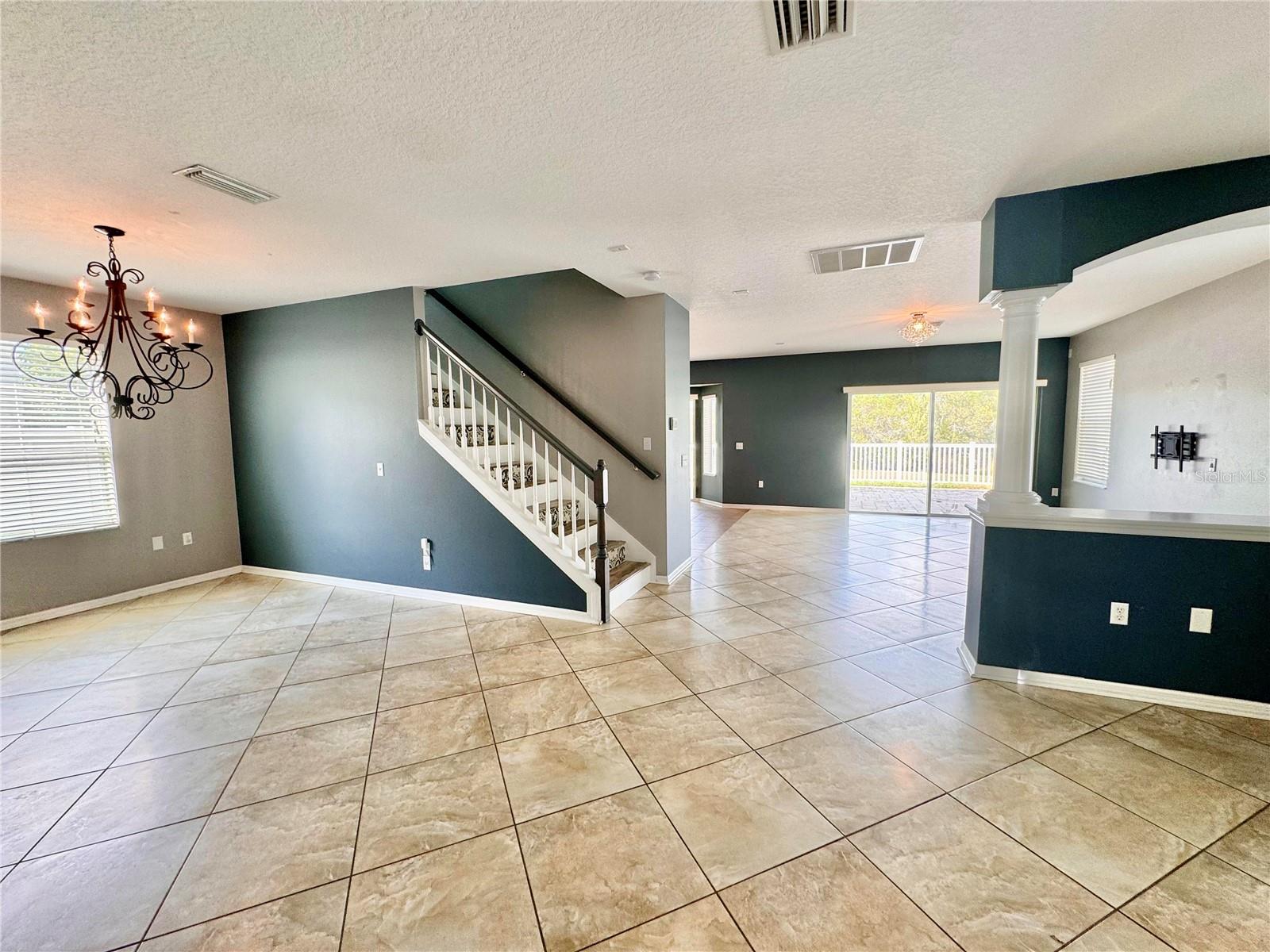 Image 3 of 32 For 12660 Belcroft Drive