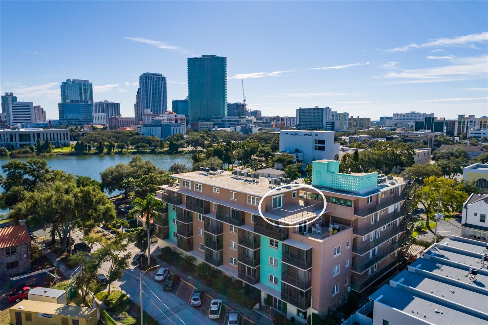 Image 28 of 32 For 750 Burlington Avenue N 5b