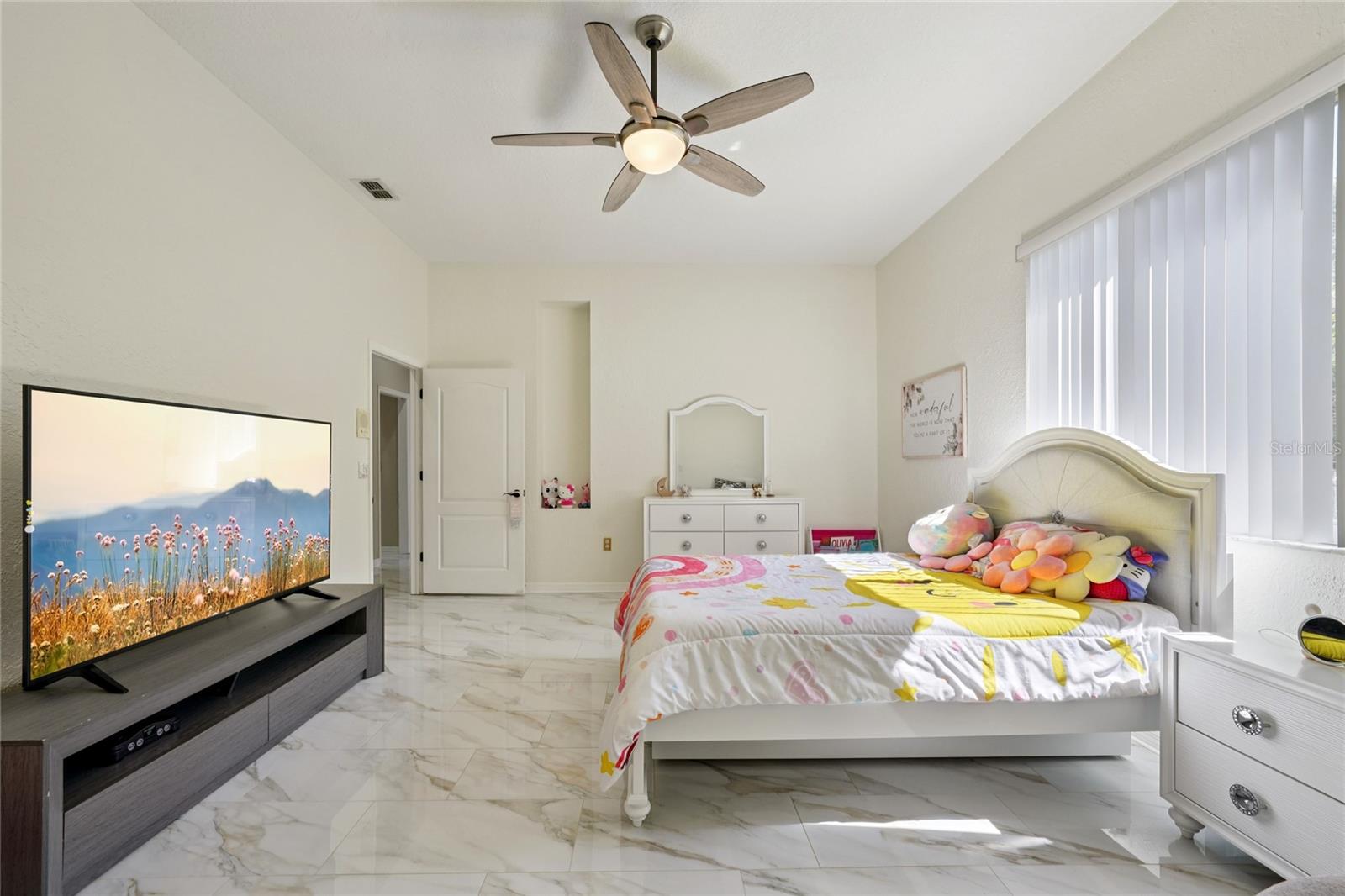 Image 48 of 100 For 321 Cressida Circle