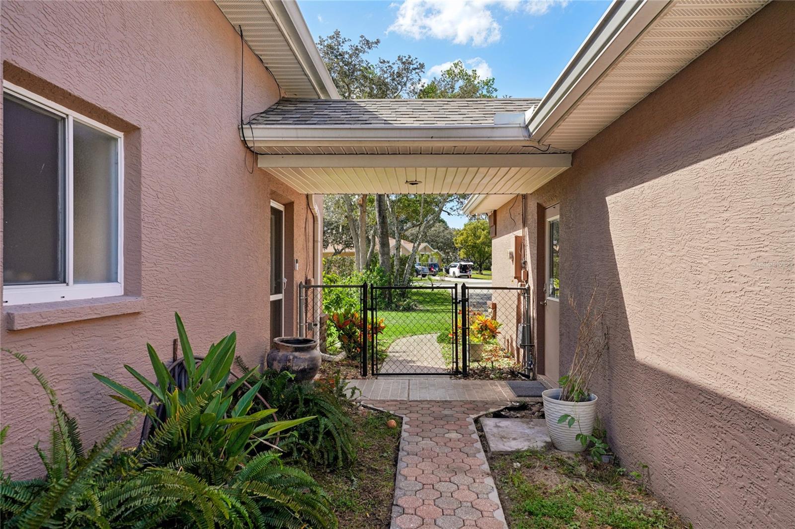 Image 60 of 100 For 321 Cressida Circle