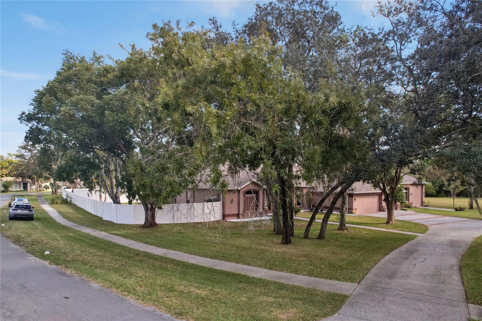 Image 82 of 100 For 321 Cressida Circle