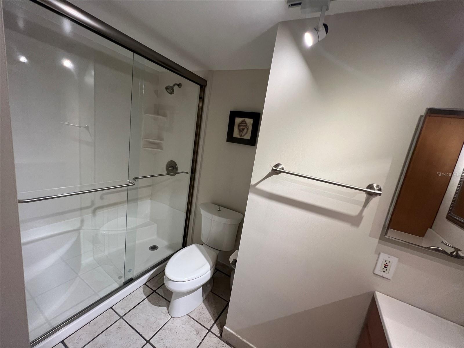 Image 28 of 36 For 1515 Pinellas Bayway S 15