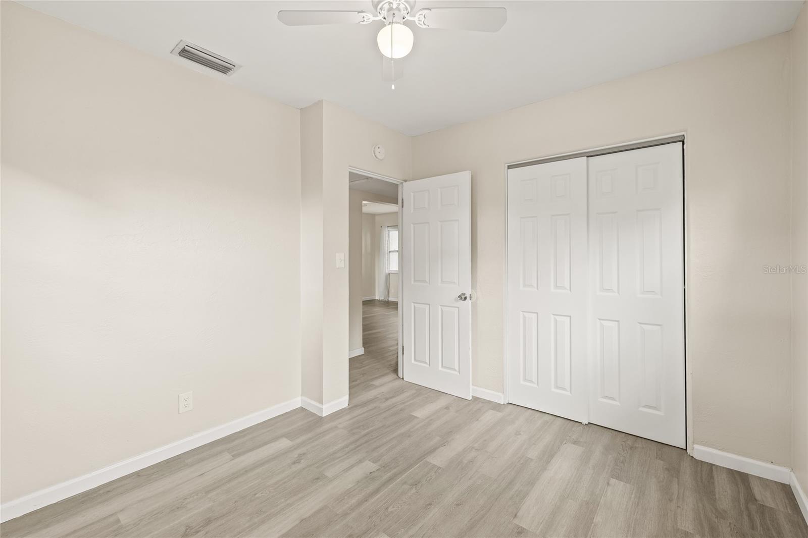 Image 19 of 34 For 4350 1st Avenue S