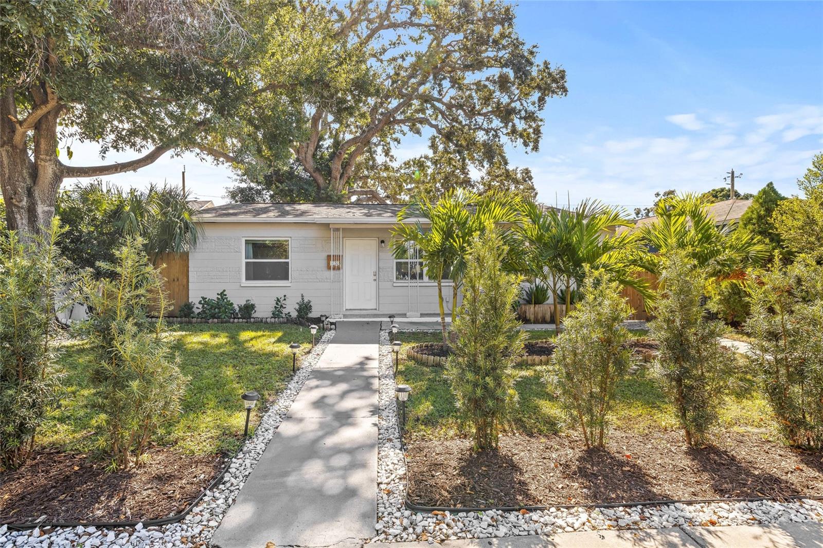 Image 3 of 34 For 4350 1st Avenue S