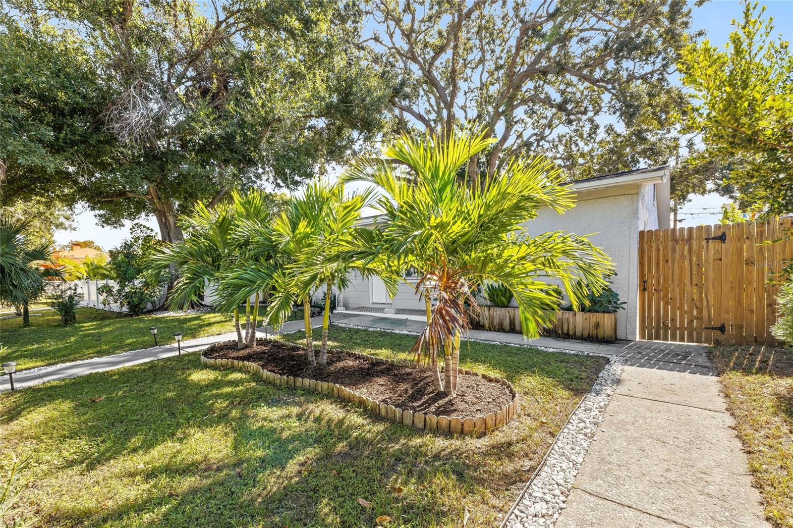 Image 4 of 34 For 4350 1st Avenue S