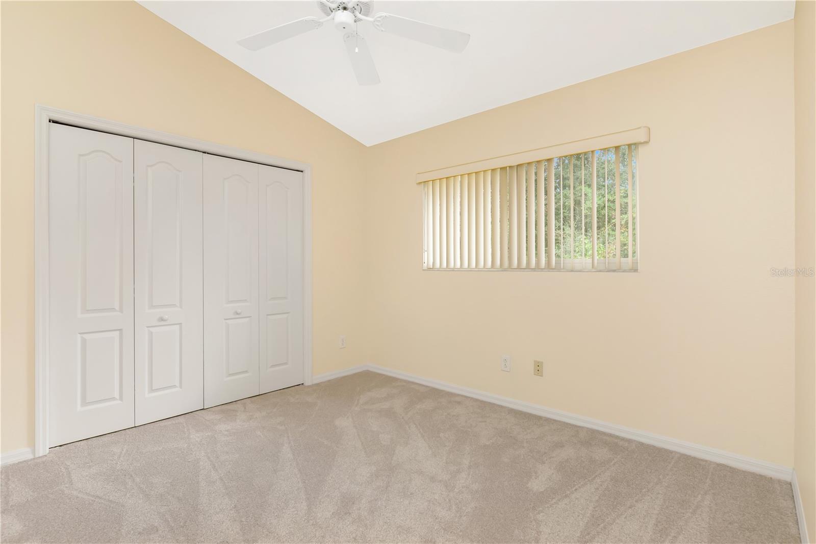 Image 22 of 34 For 731 Waterside Court