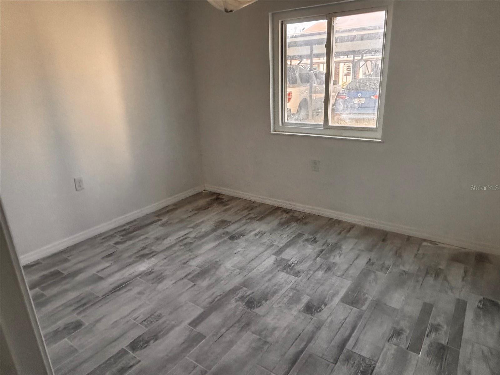 Image 11 of 16 For 39132 County Road 54  2042