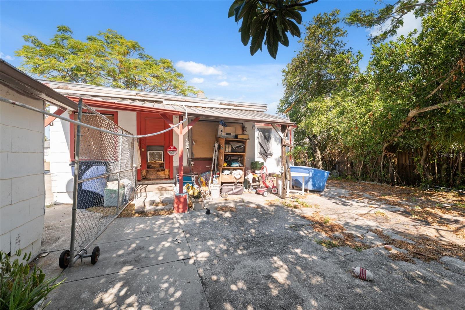 Image 10 of 26 For 1916 Grace Street