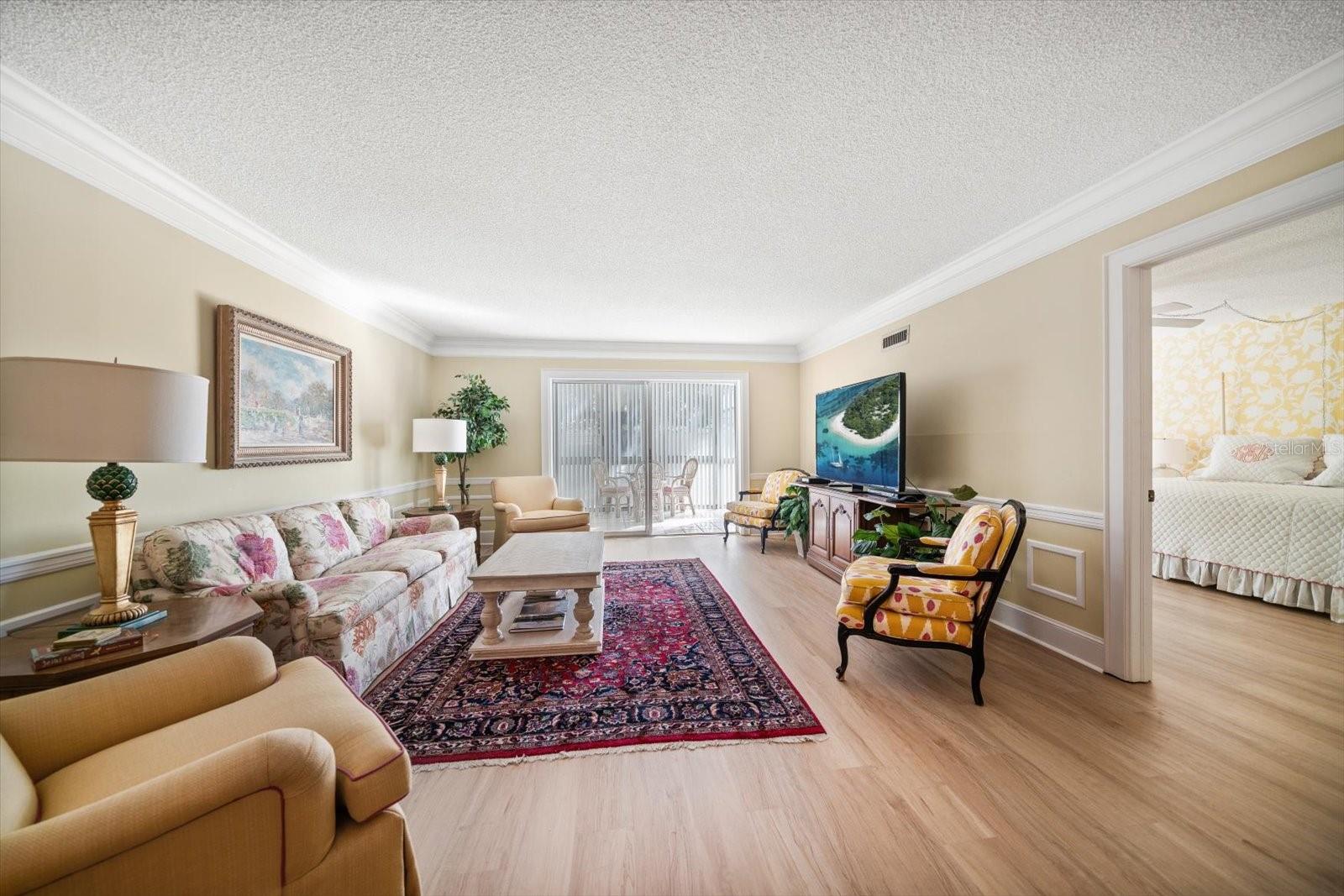 Image 13 of 33 For 131 Bluff View Drive 104