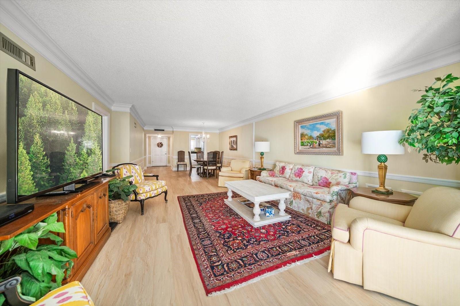 Image 14 of 33 For 131 Bluff View Drive 104