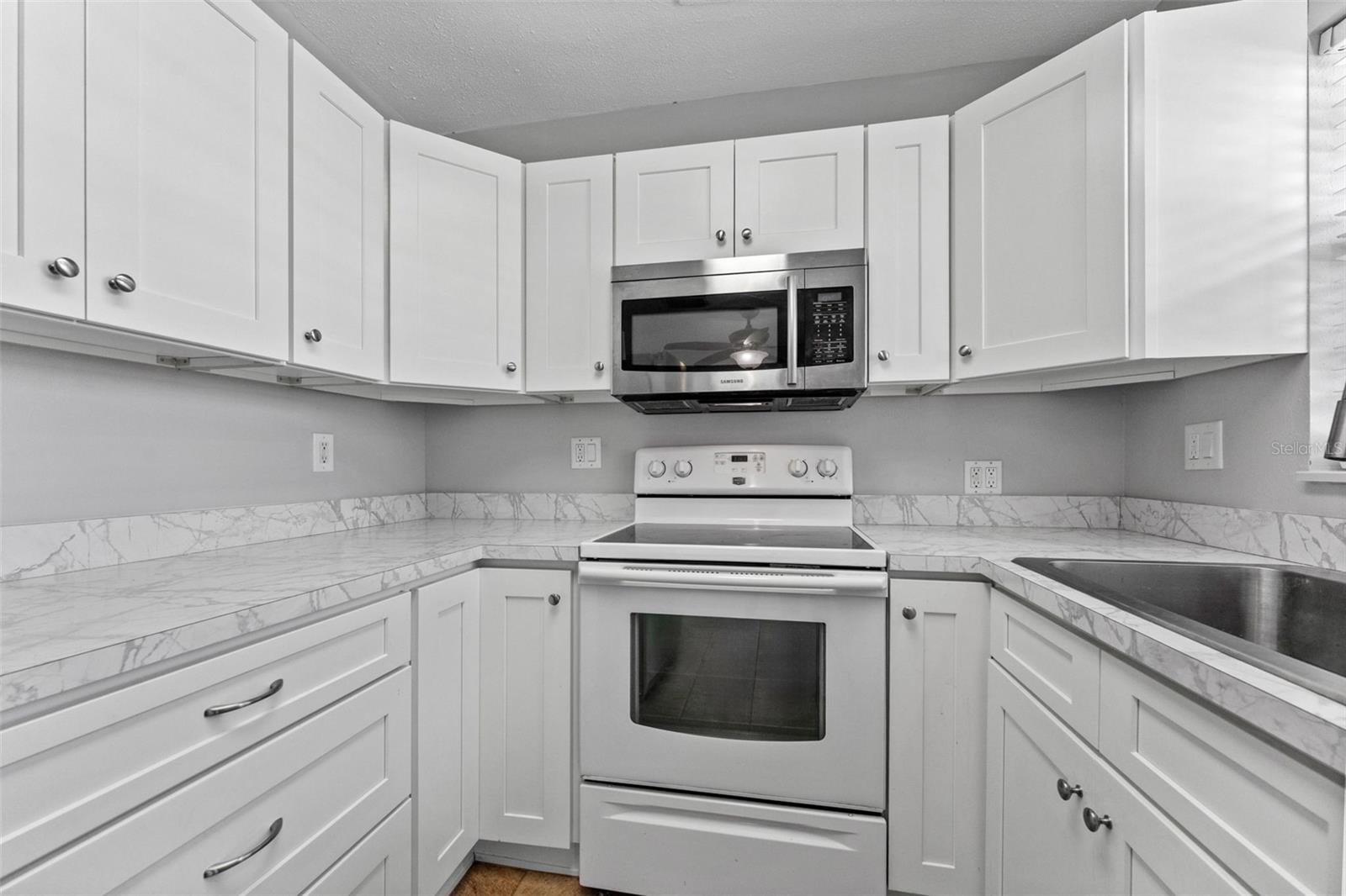 Image 12 of 37 For 1358 Tuscola Street