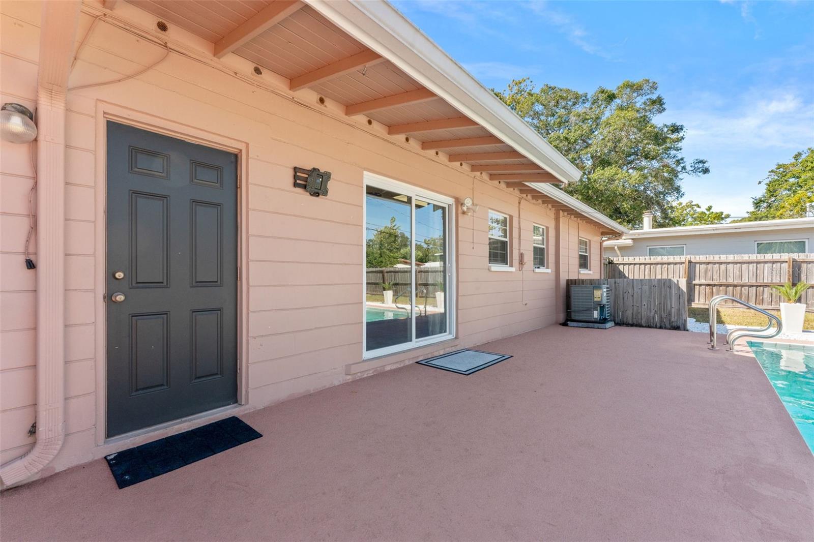 Image 26 of 37 For 1358 Tuscola Street