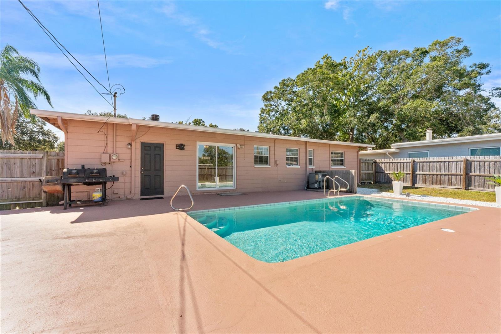 Image 28 of 37 For 1358 Tuscola Street