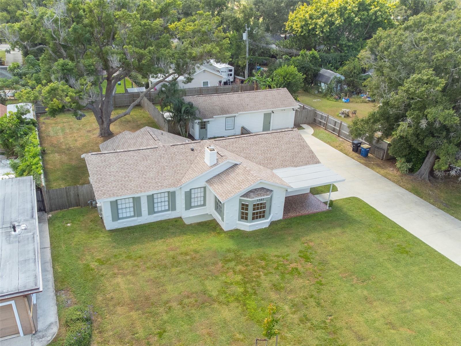 Image 11 of 13 For 1381 Hibiscus Street