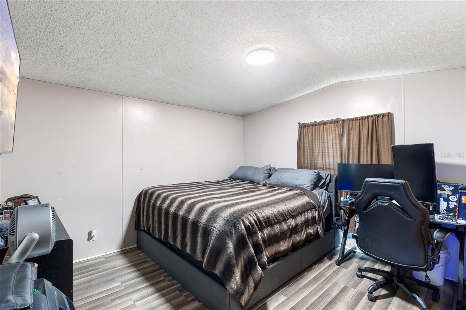 Image 12 of 35 For 18155 Nelson Road