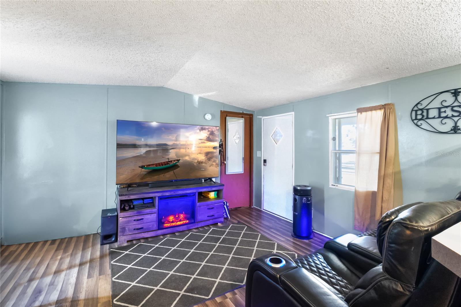 Image 6 of 35 For 18155 Nelson Road