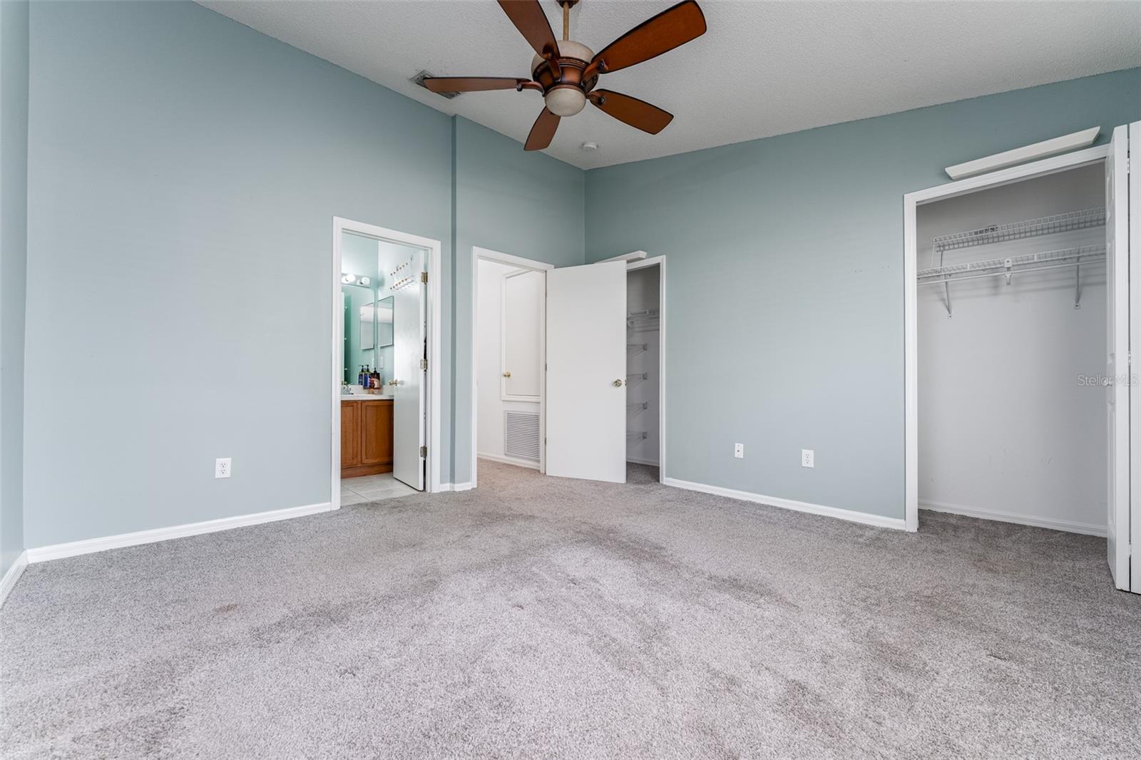 Image 19 of 31 For 10423 Heron Lake Drive