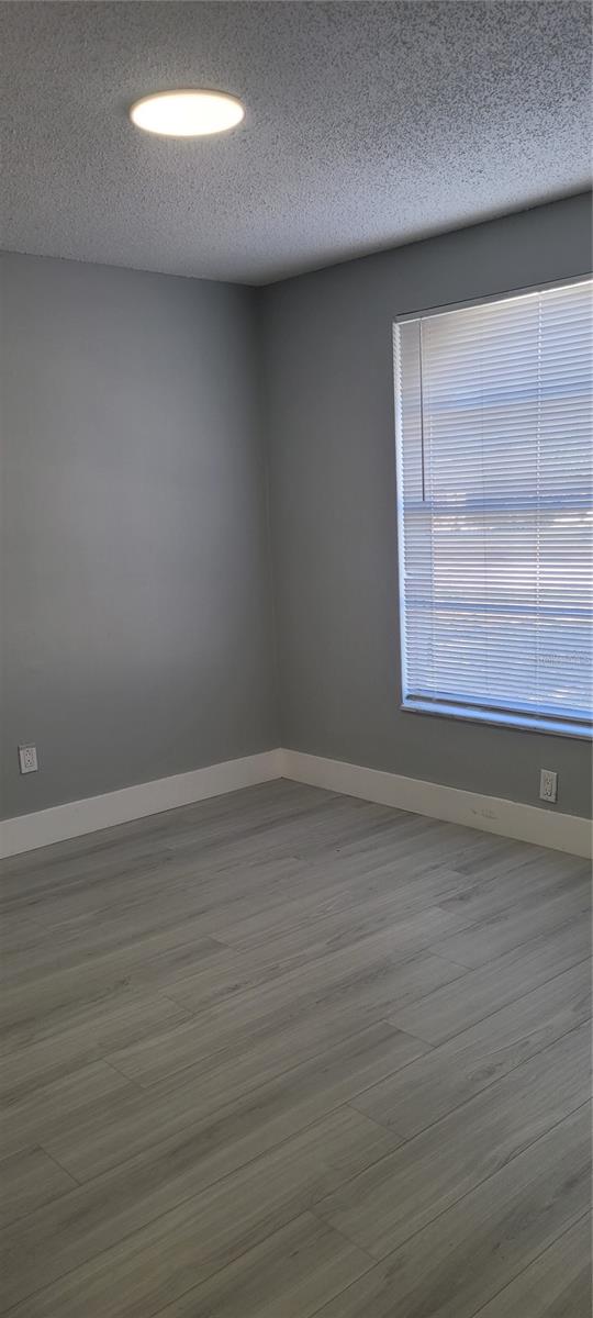 Image 16 of 27 For 1405 Castleworks Lane