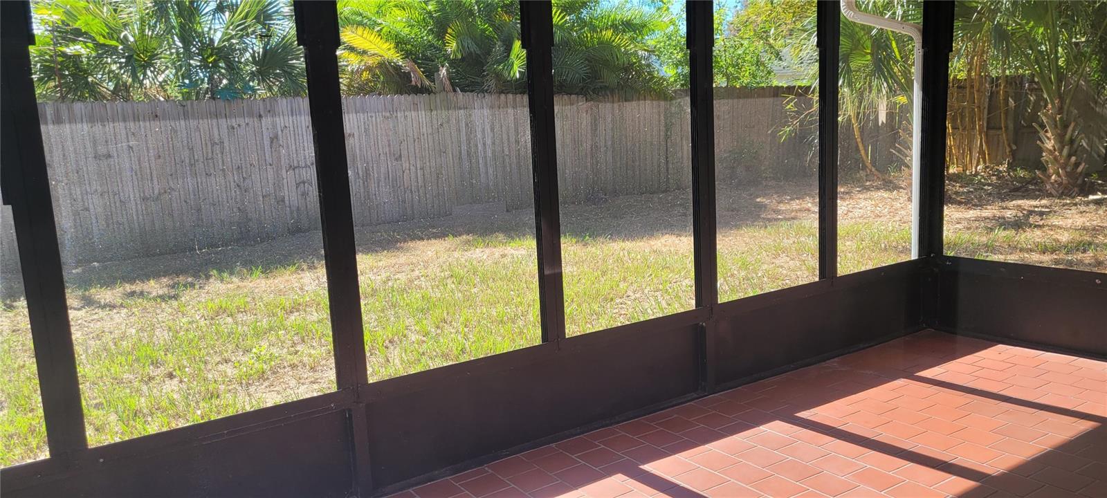 Image 24 of 27 For 1405 Castleworks Lane