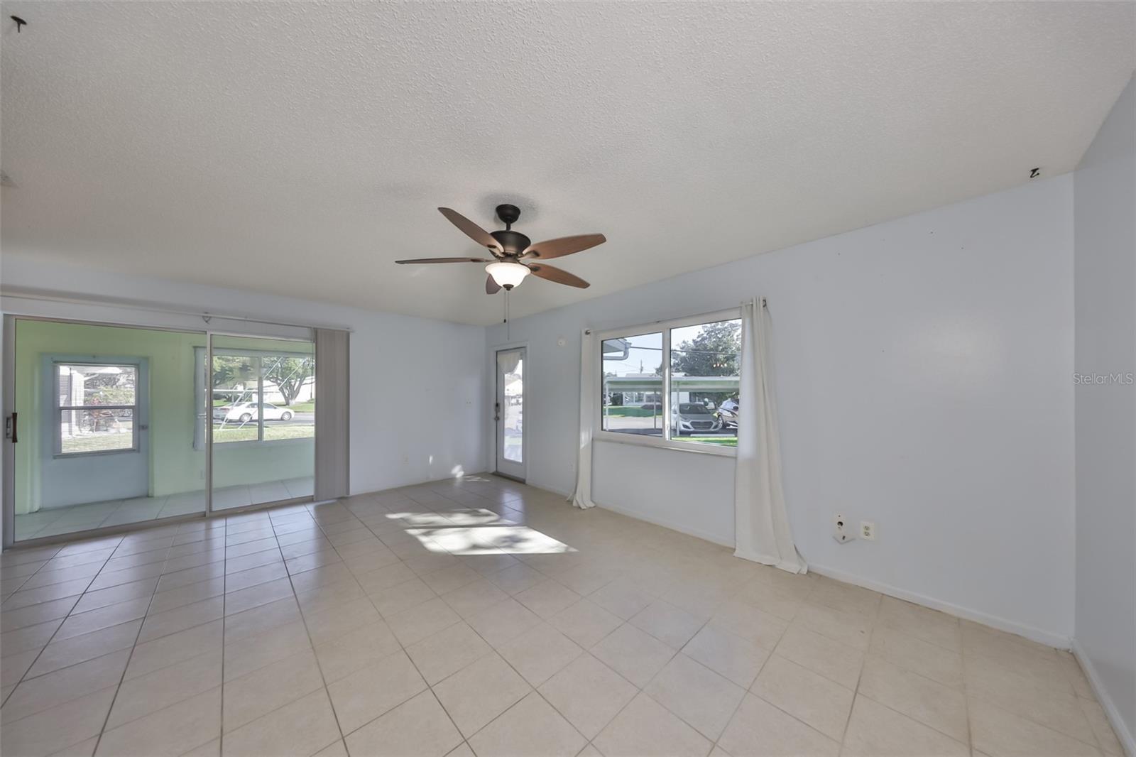 Image 7 of 37 For 1902 Dandridge Street 20