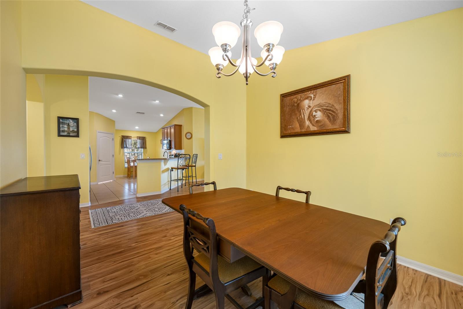 Image 21 of 69 For 13730 Royston Bend