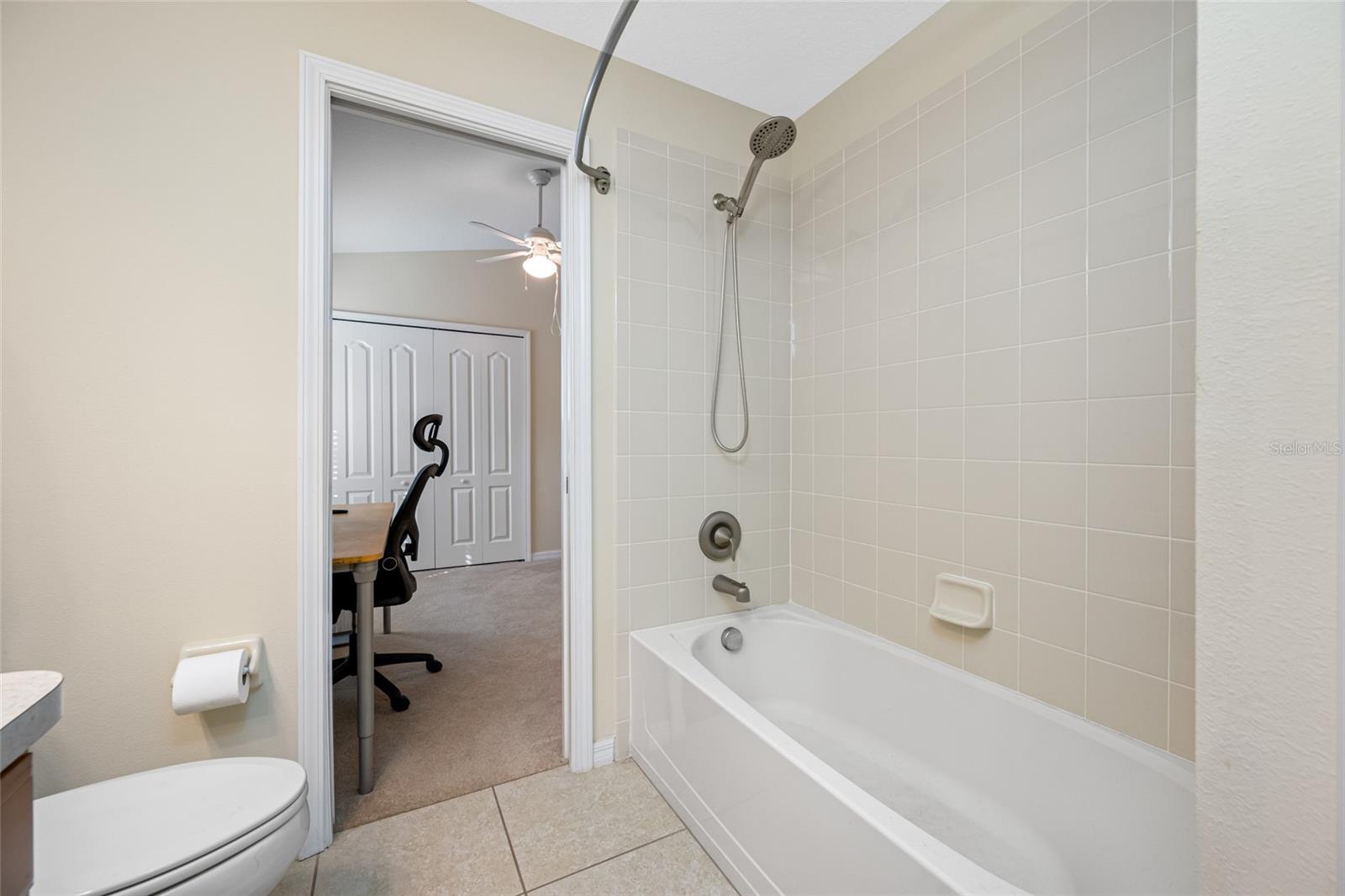 Image 38 of 69 For 13730 Royston Bend