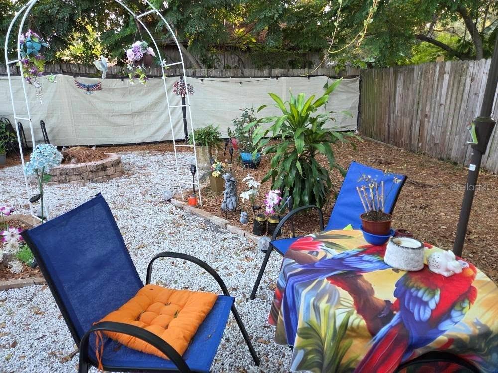 Image 27 of 29 For 6886 49th Avenue N