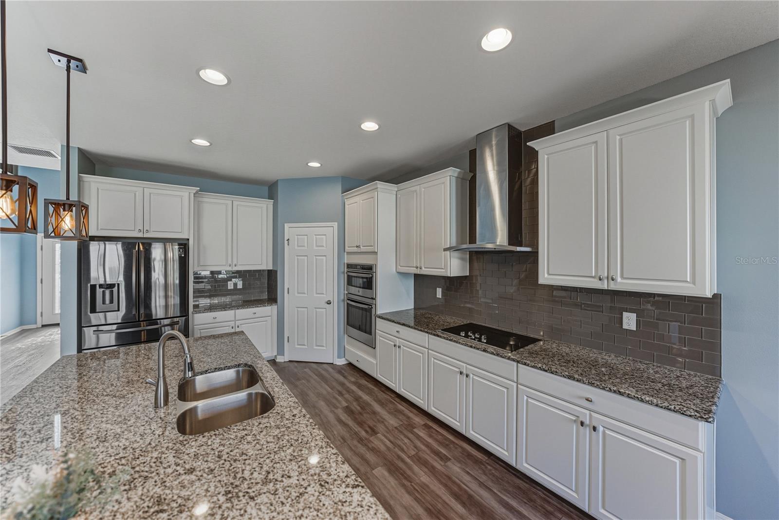 Image 15 of 76 For 7628 Surf Reed Way