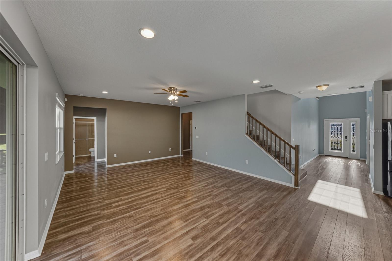 Image 7 of 76 For 7628 Surf Reed Way