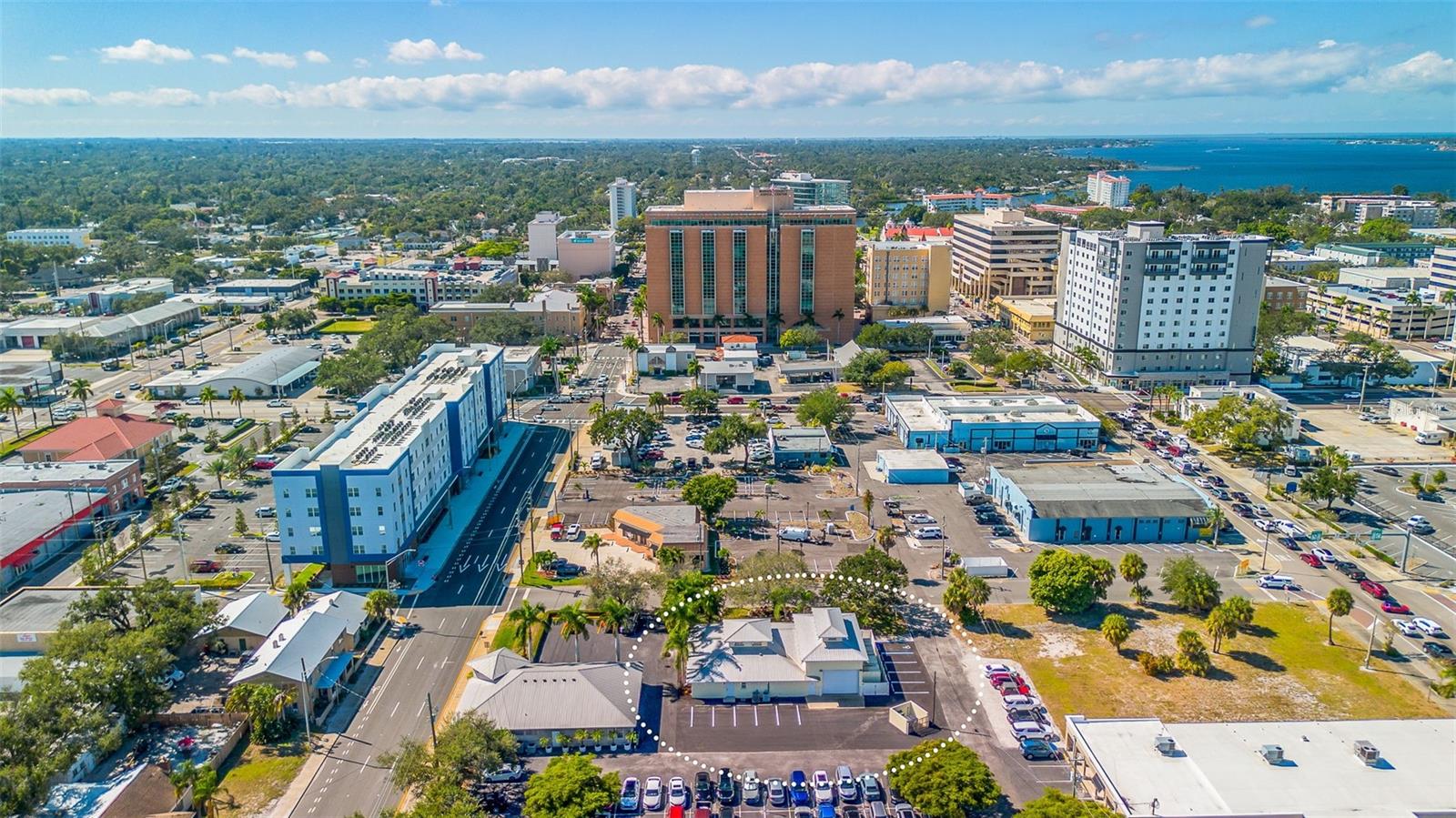 Image 3 of 65 For 525 8th Street W