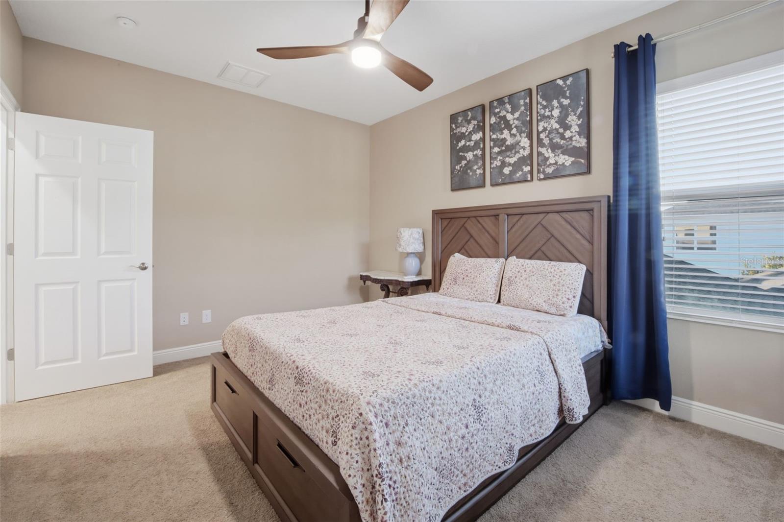 Image 28 of 57 For 3243 Watermark Drive