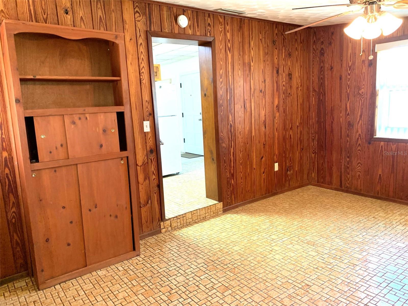 Image 10 of 29 For 712 116th Avenue