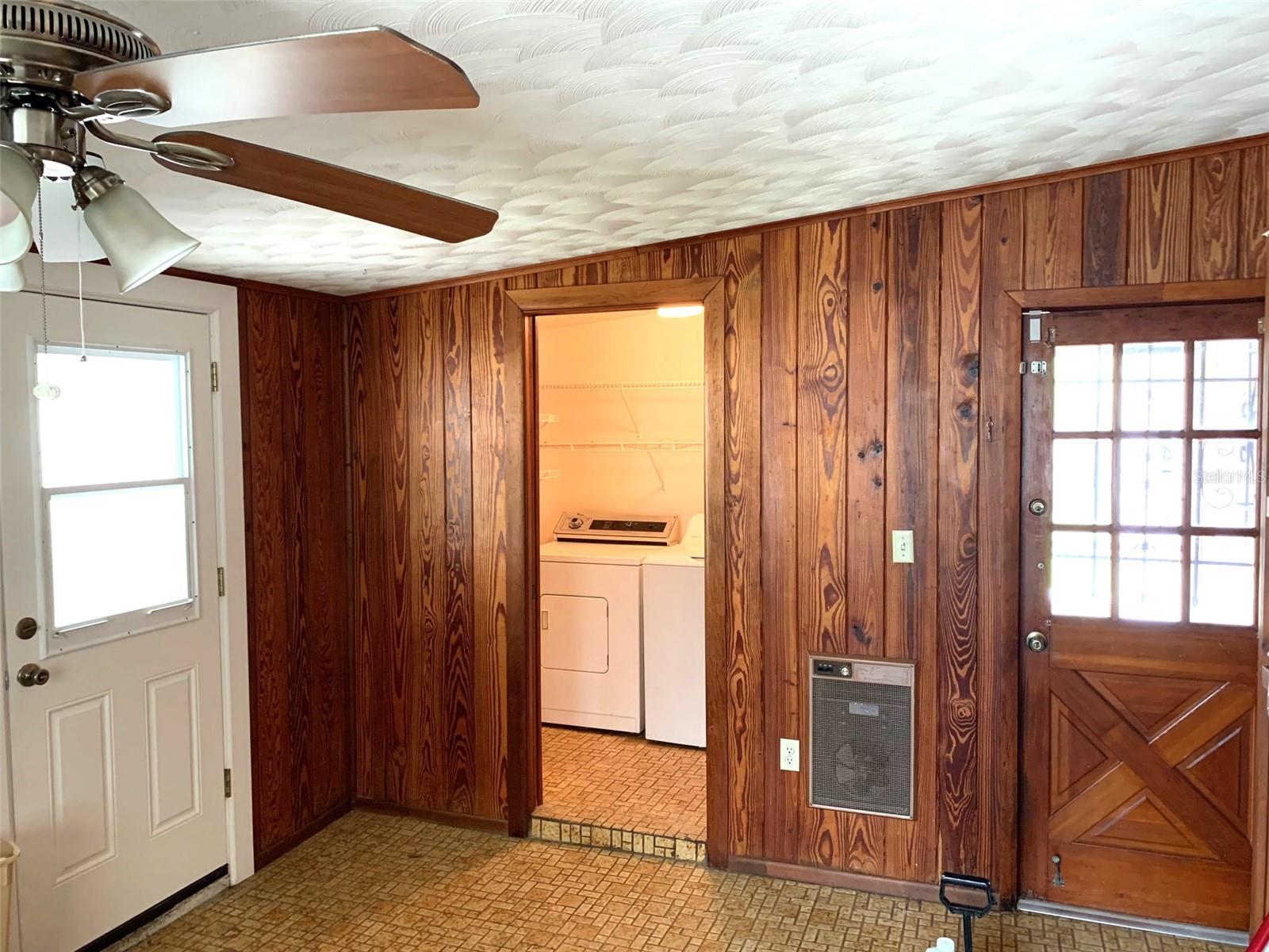 Image 11 of 29 For 712 116th Avenue