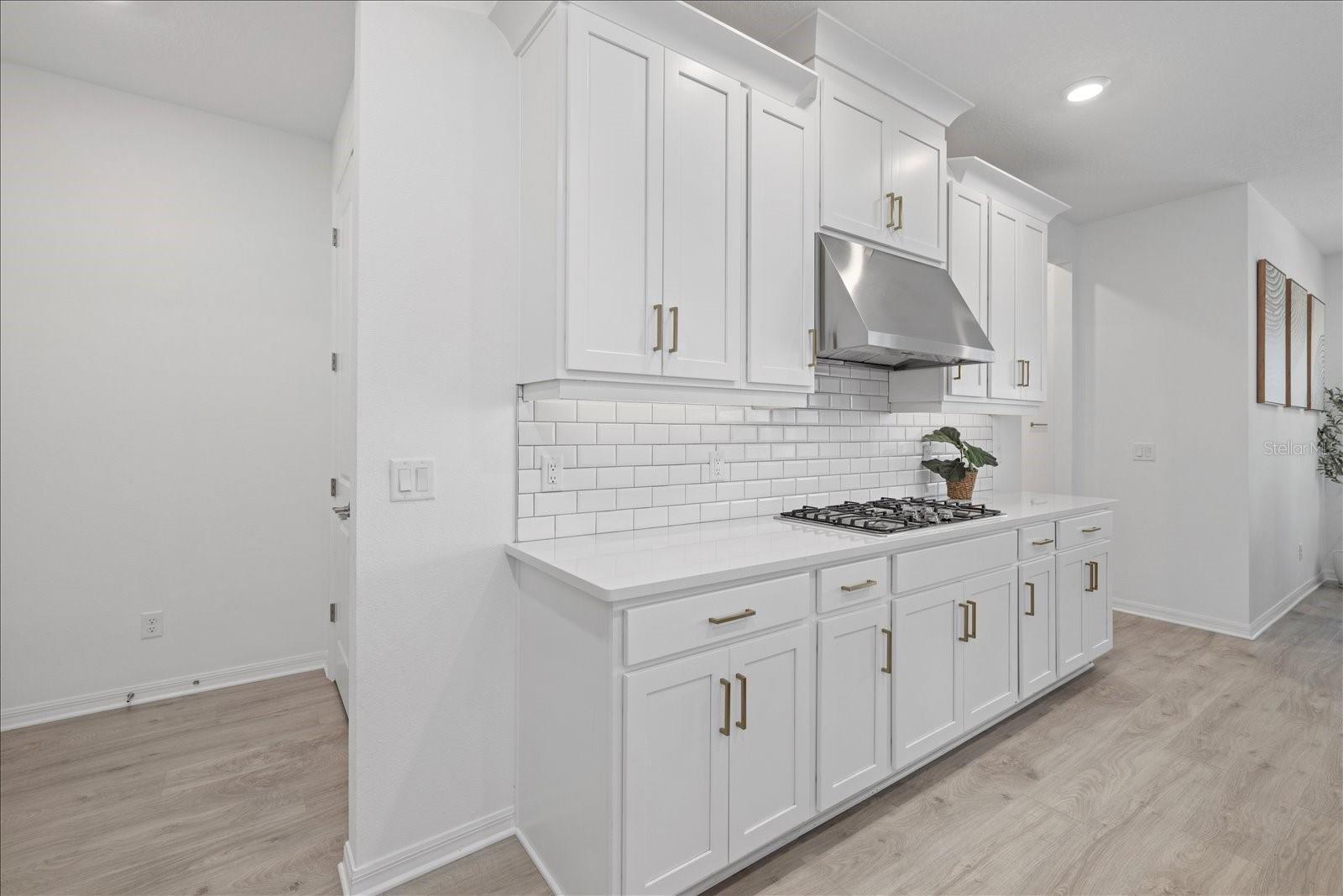 Image 11 of 52 For 4423 Pond Brook Court