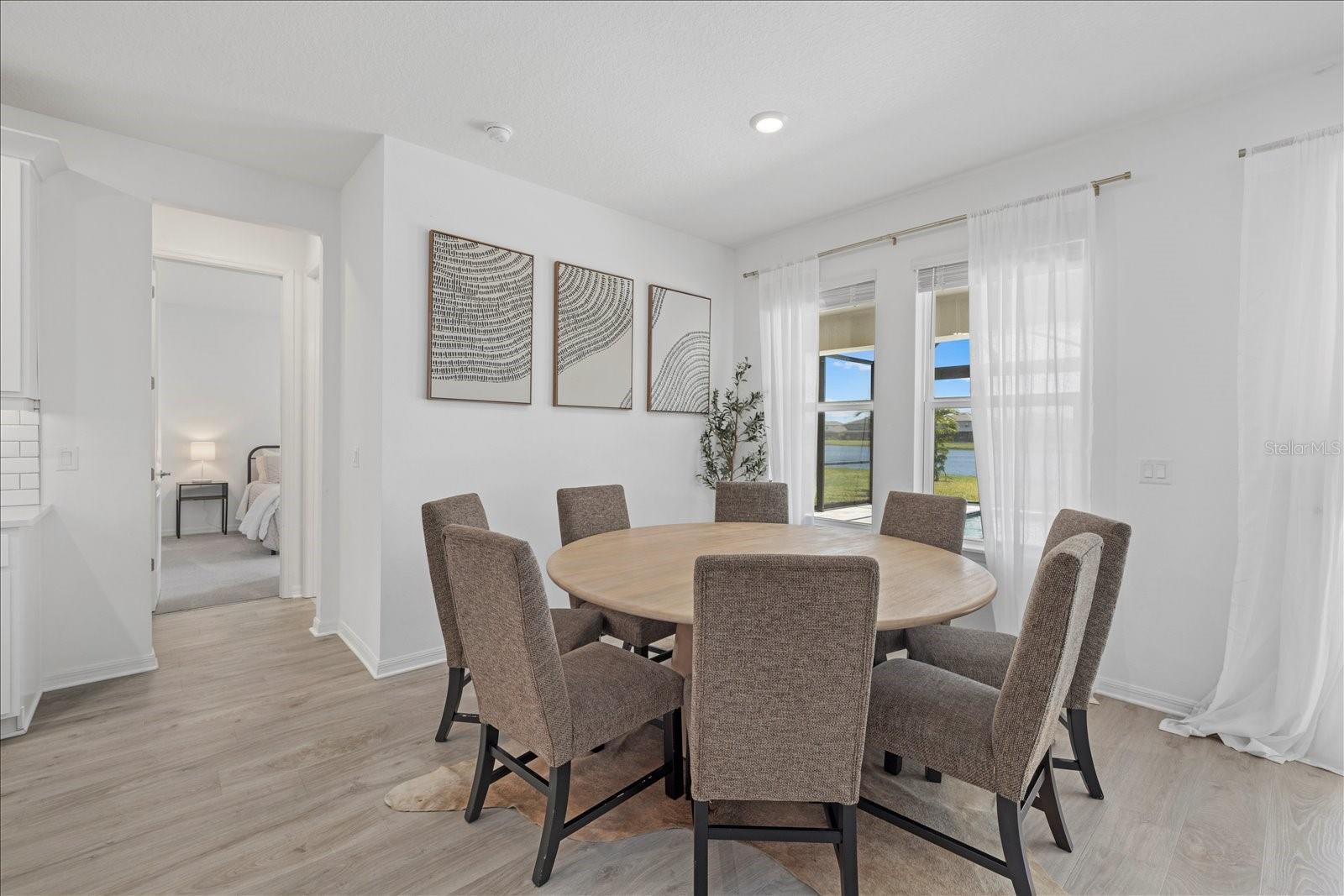 Image 13 of 52 For 4423 Pond Brook Court