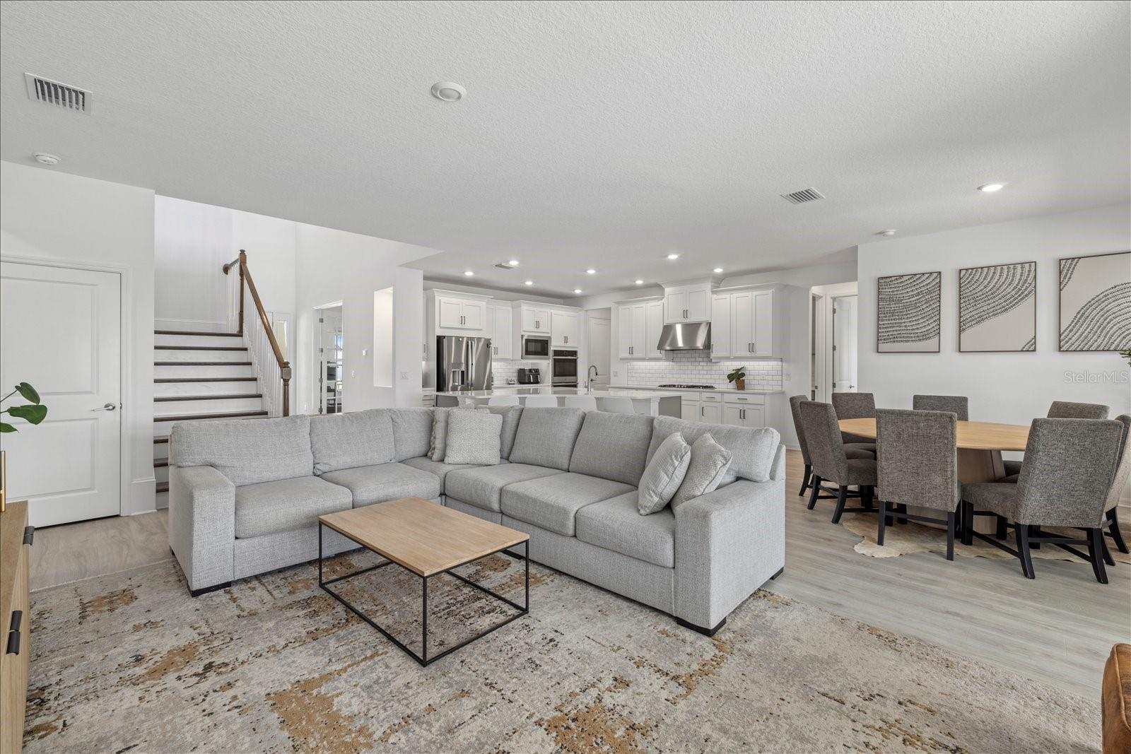 Image 17 of 52 For 4423 Pond Brook Court