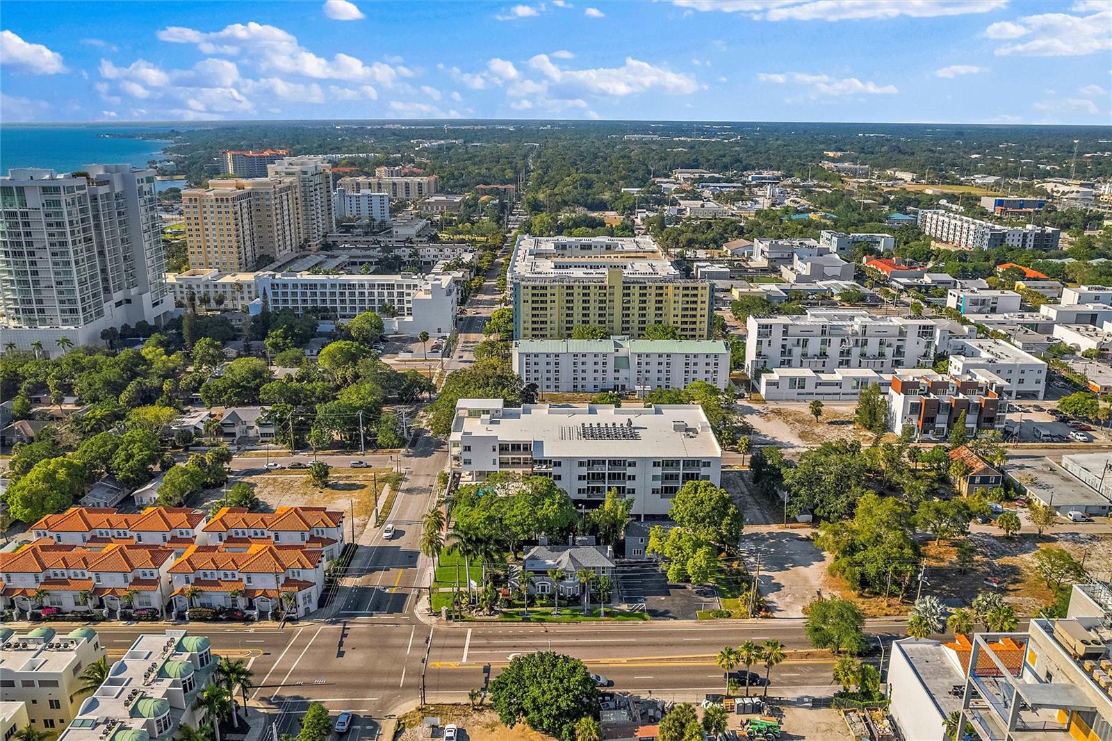 Image 26 of 34 For 332 Cocoanut Street 507