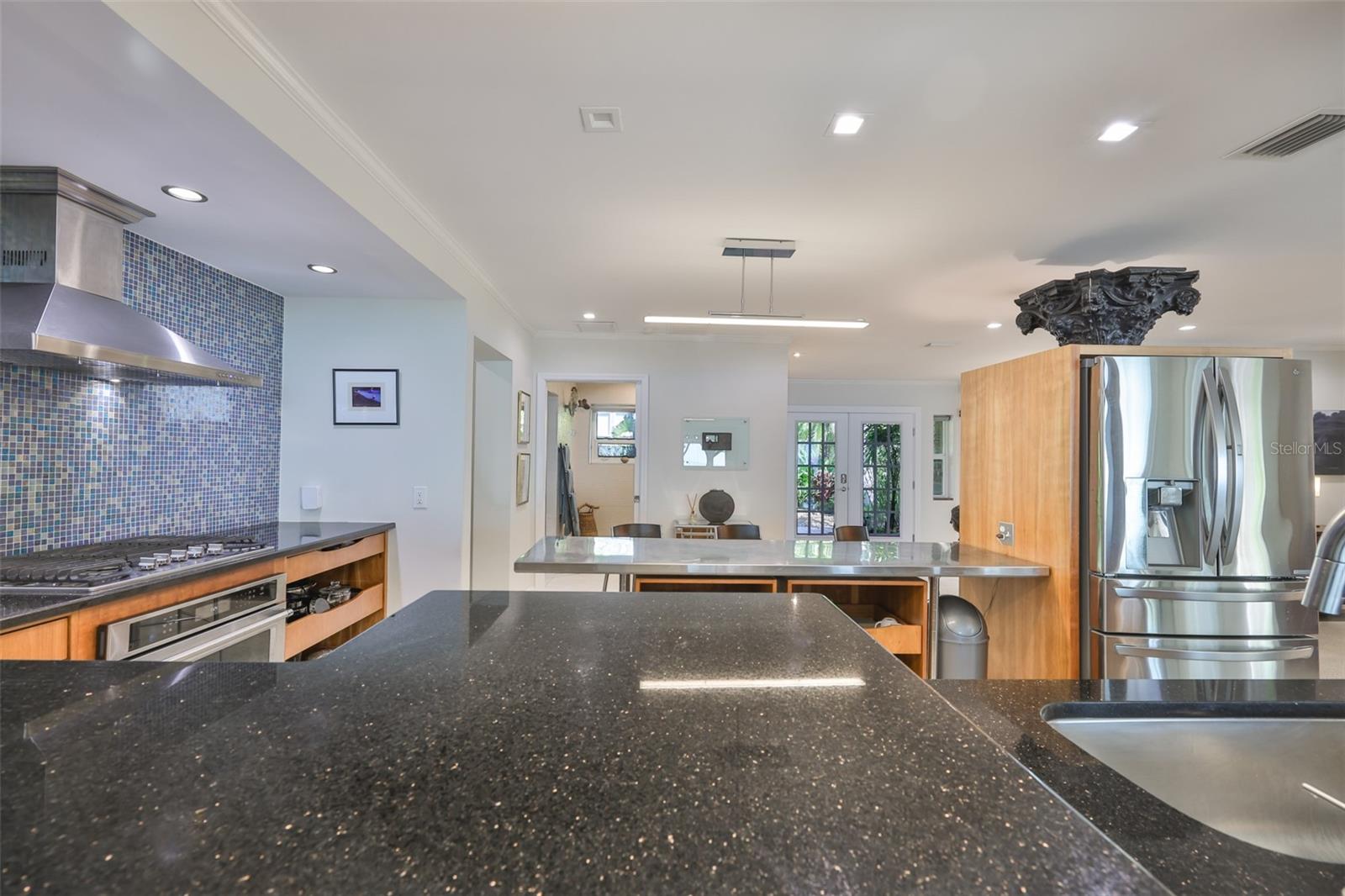 Image 26 of 95 For 2158 Blossom Way S