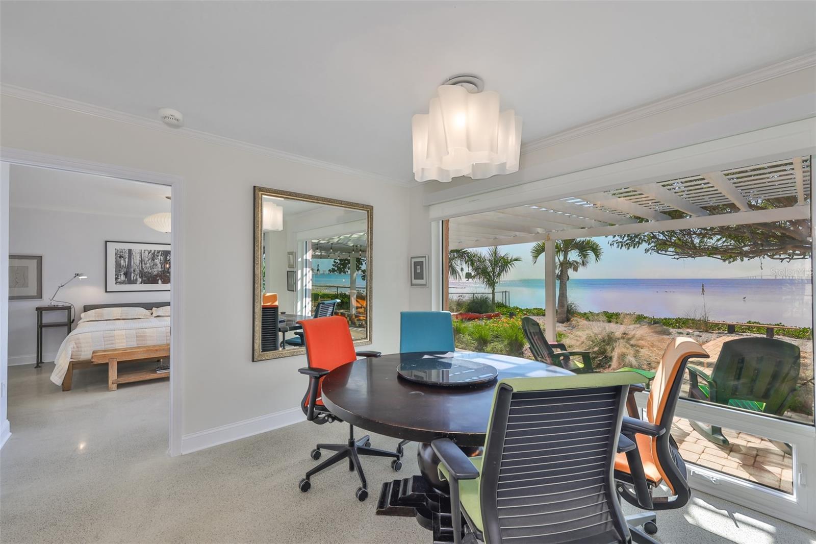 Image 28 of 95 For 2158 Blossom Way S