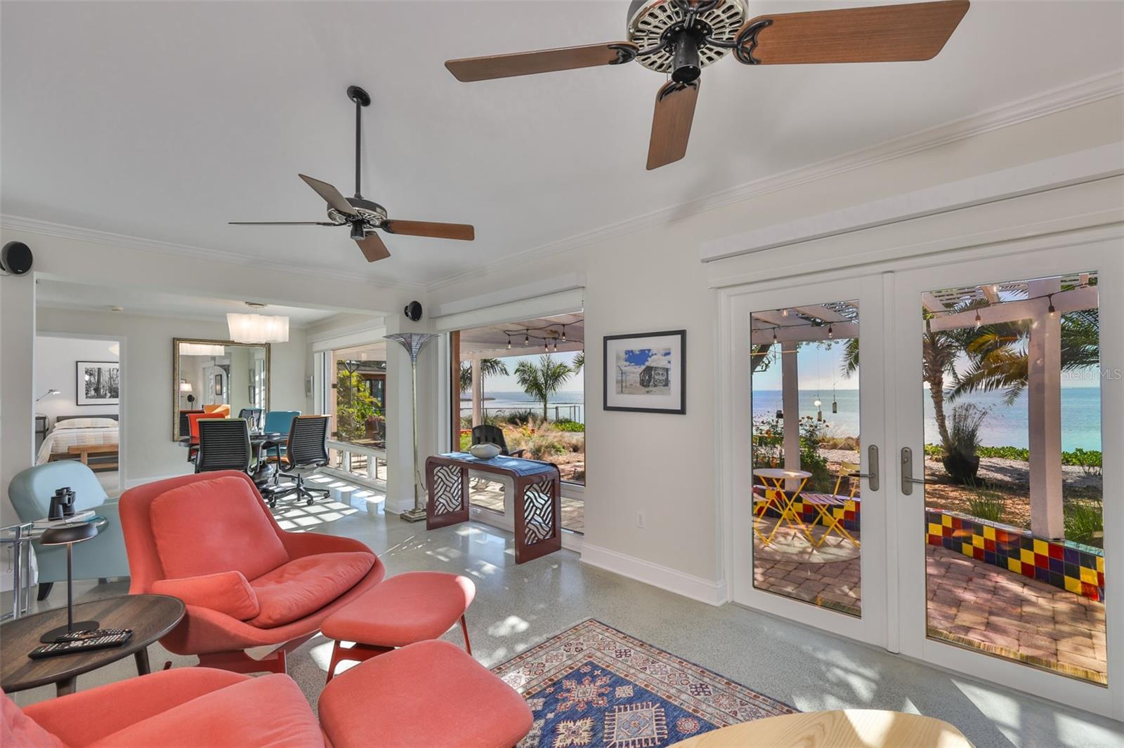 Image 33 of 95 For 2158 Blossom Way S