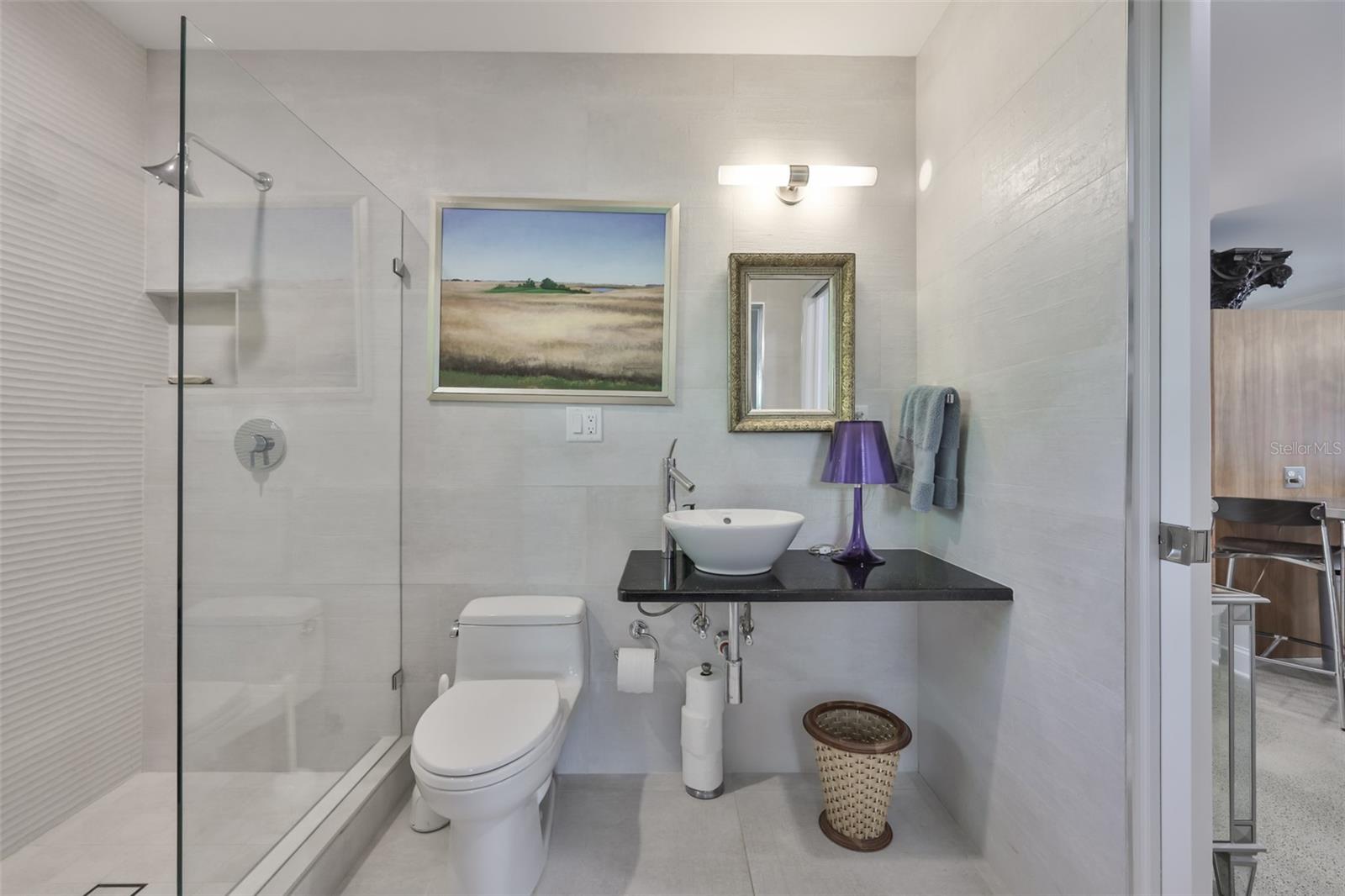 Image 53 of 95 For 2158 Blossom Way S