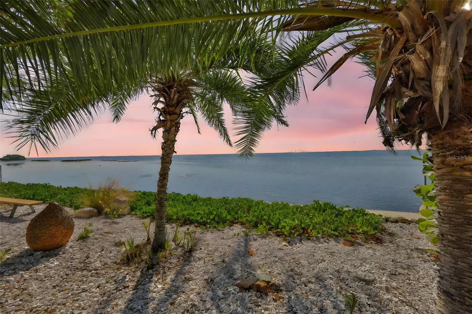 Image 80 of 95 For 2158 Blossom Way S