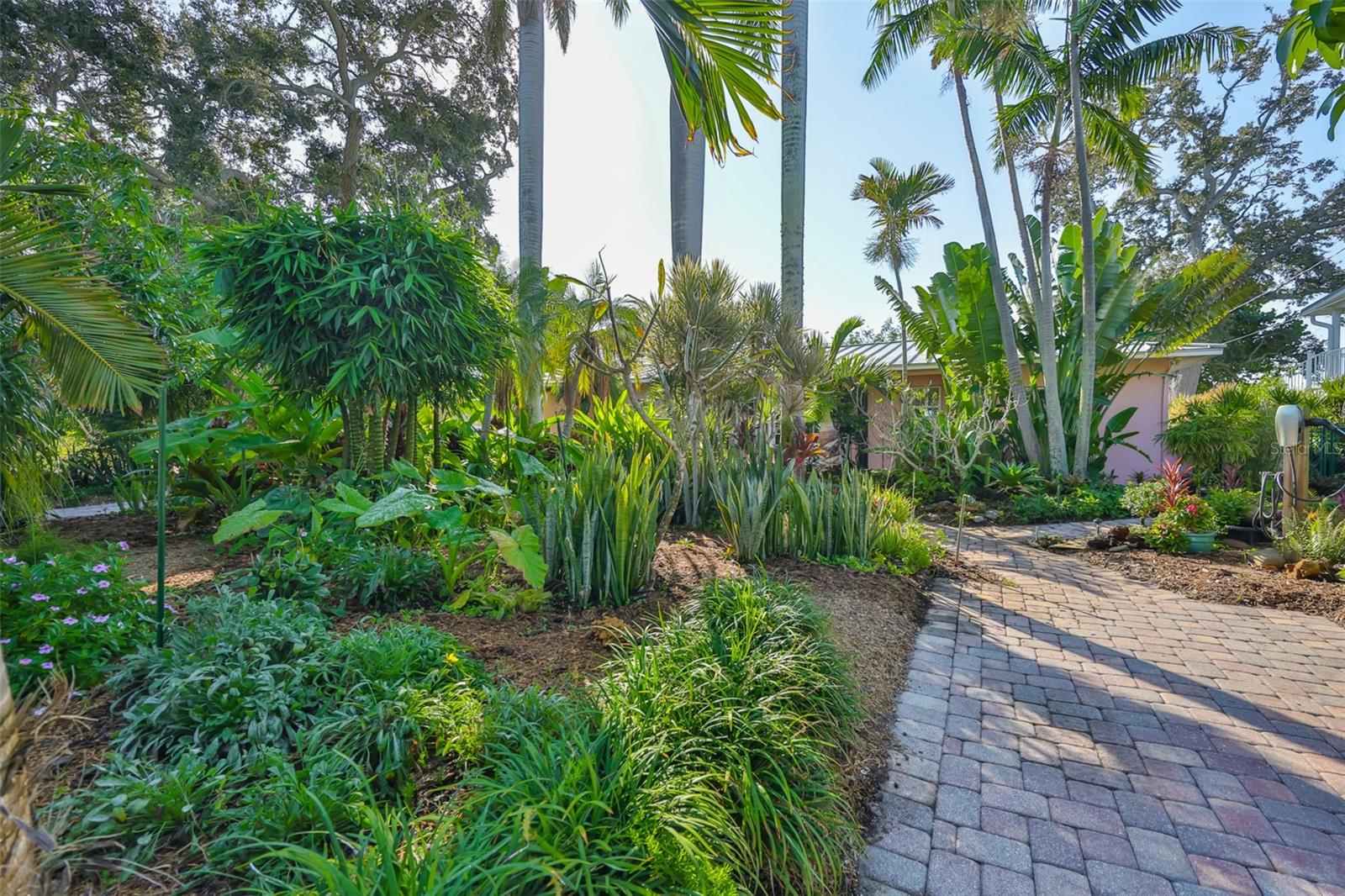 Image 84 of 95 For 2158 Blossom Way S