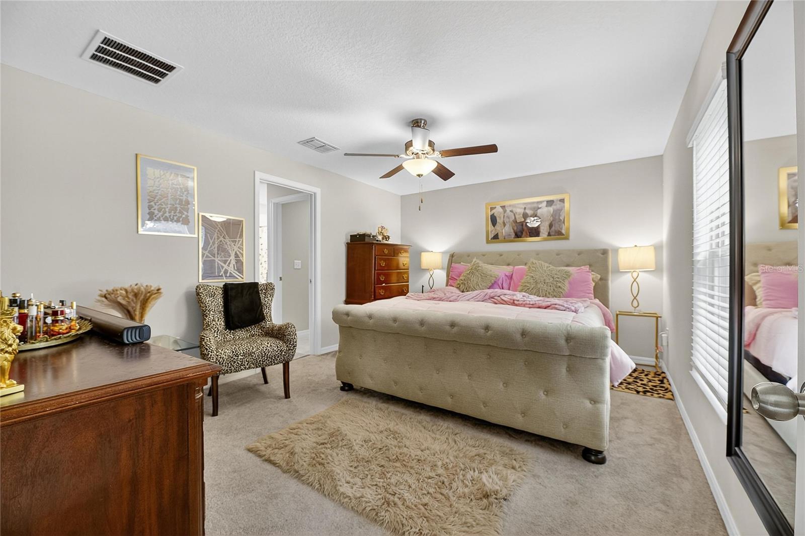 Image 19 of 33 For 921 Fennel Seed Way