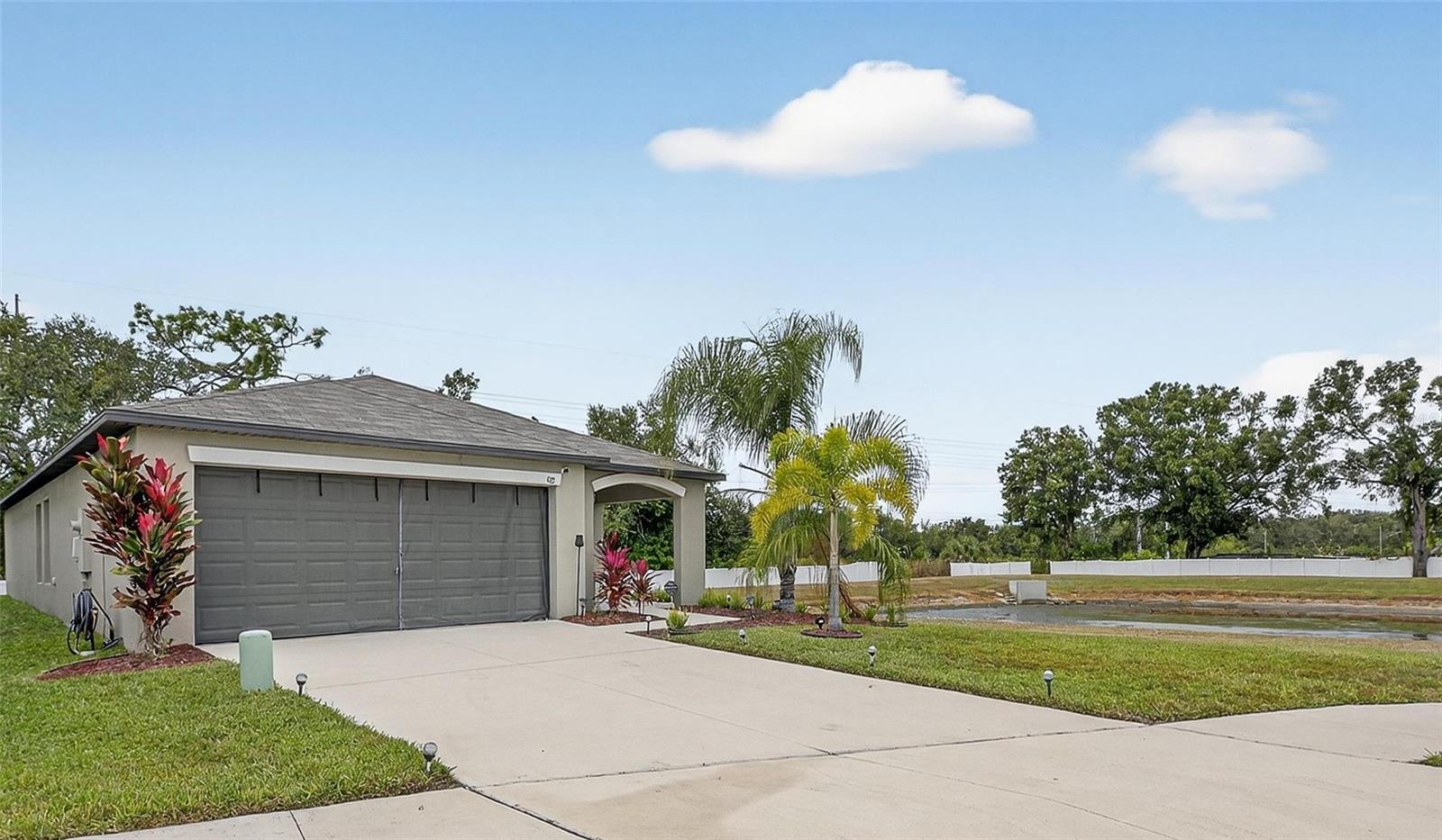 Image 33 of 33 For 921 Fennel Seed Way