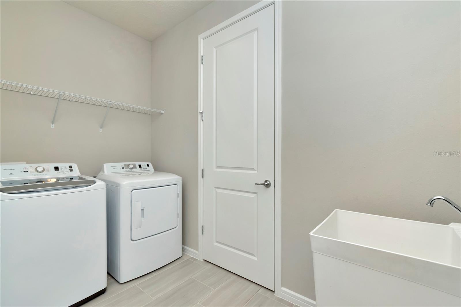 Image 29 of 51 For 1991 Spring Shower Circle