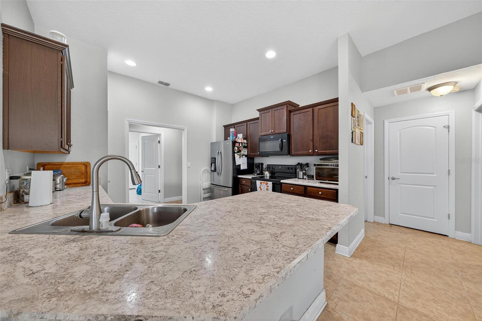 Image 19 of 54 For 2005 Angel Fish Loop