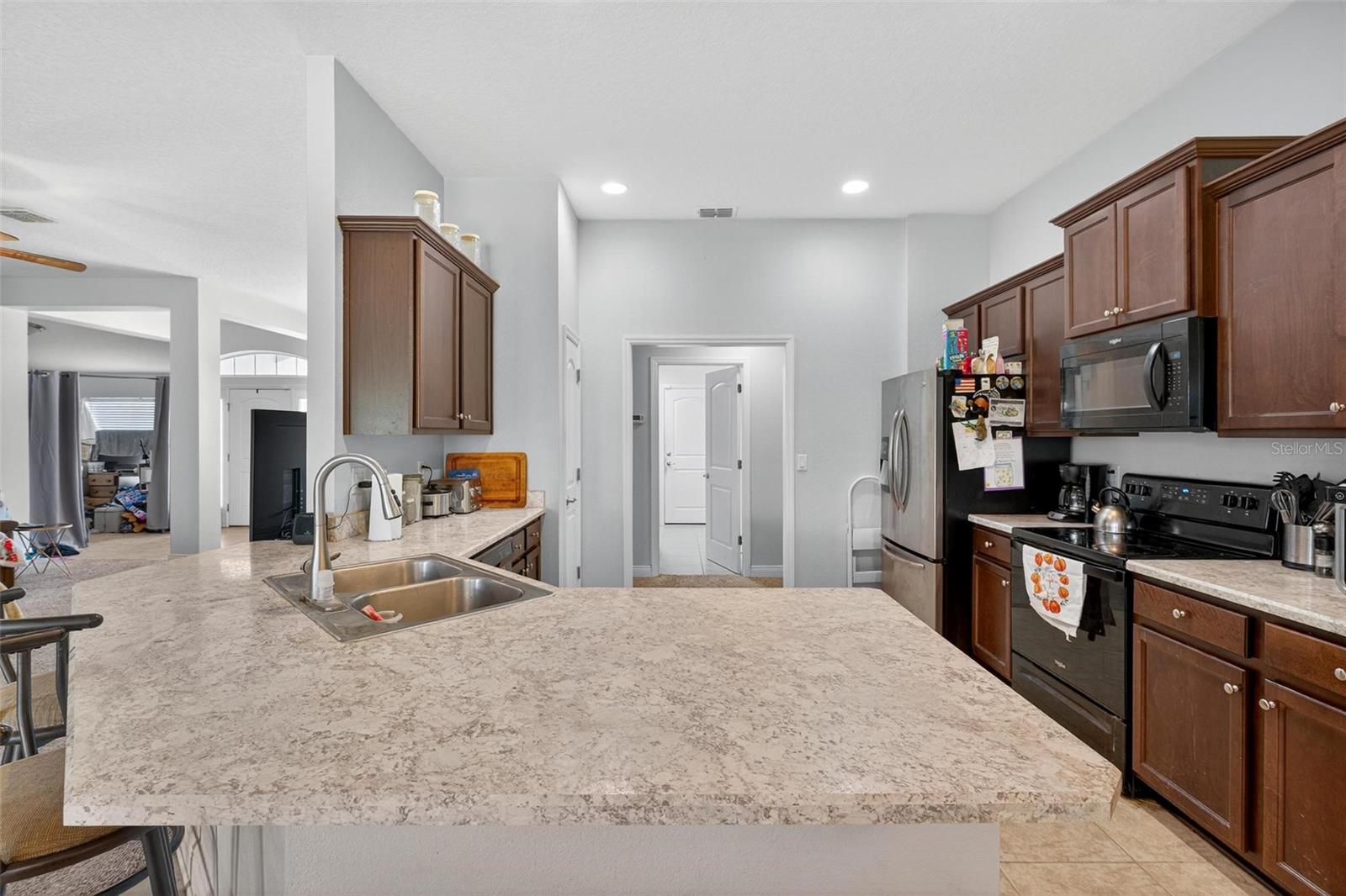 Image 21 of 54 For 2005 Angel Fish Loop