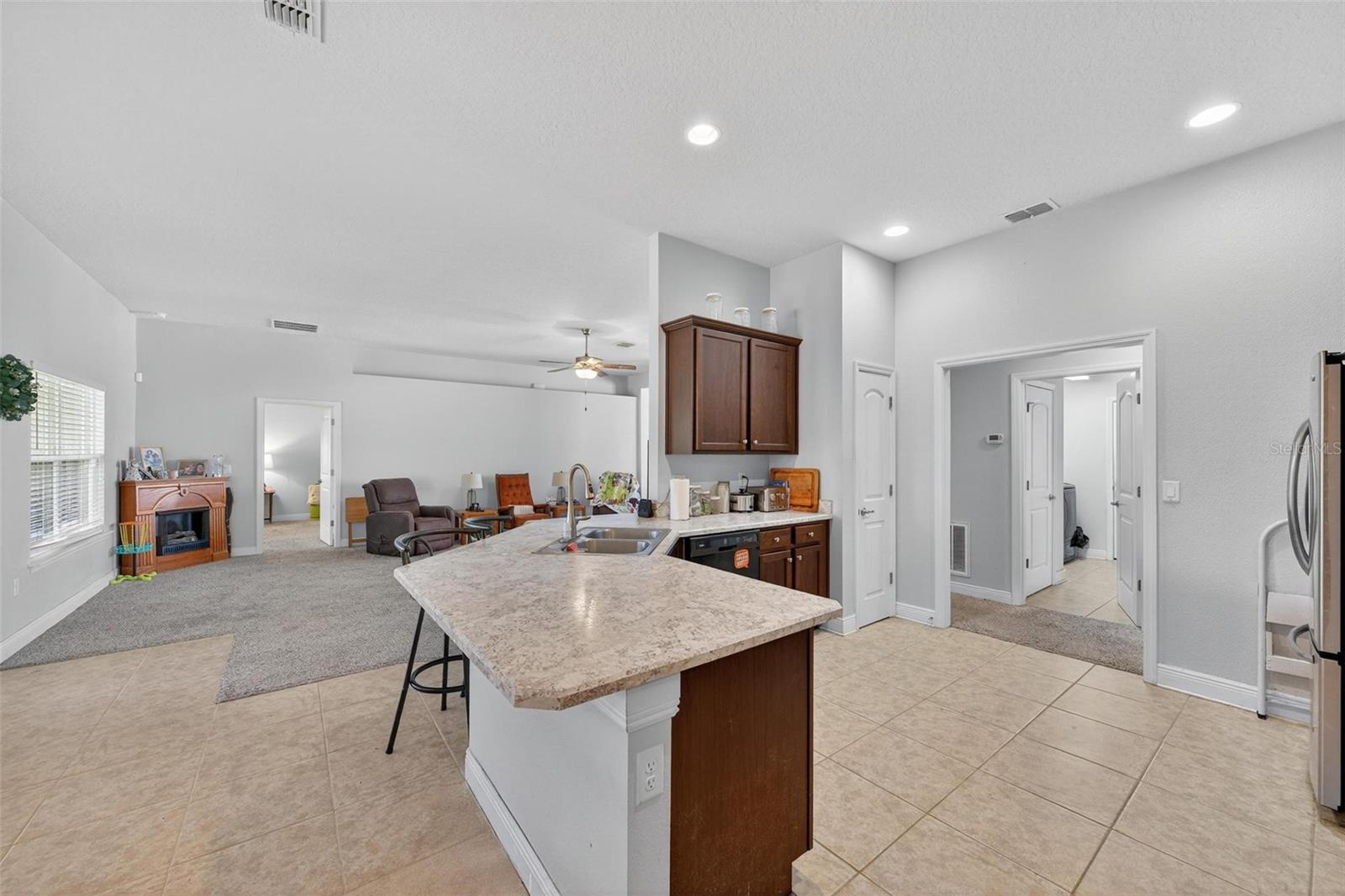 Image 22 of 54 For 2005 Angel Fish Loop